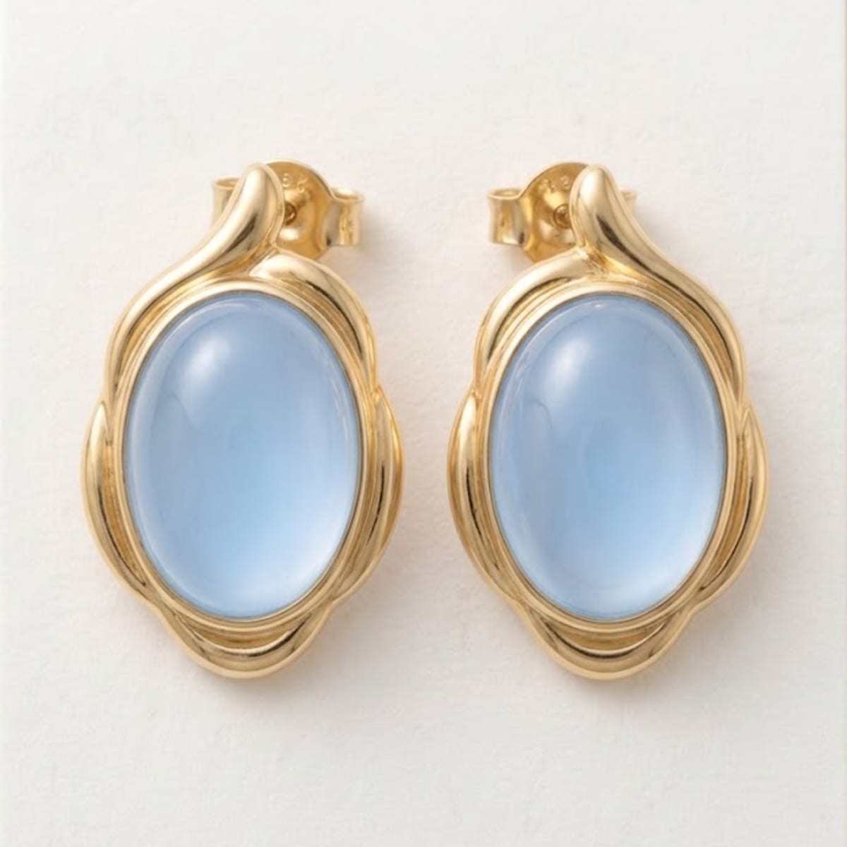 Blue arc studs