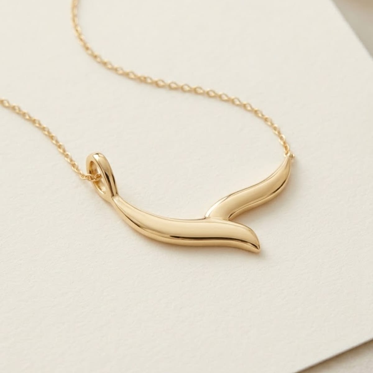 Graceful Flight necklace